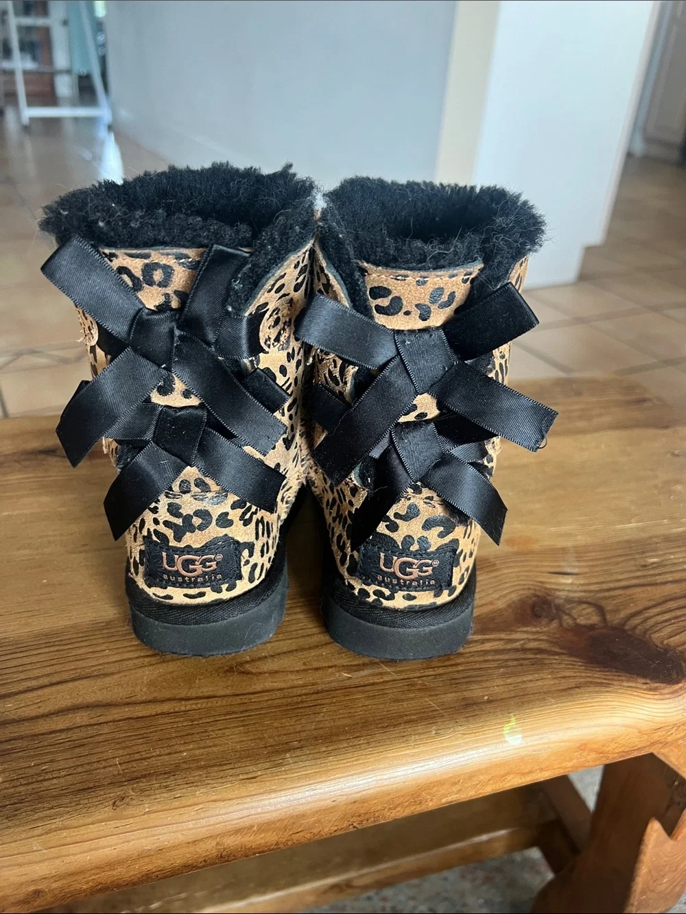 UGG cozy kids